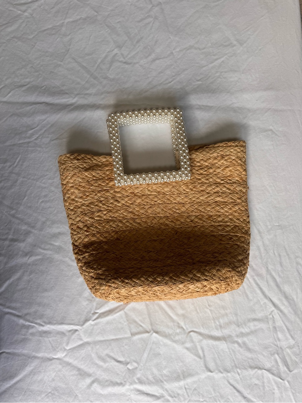 Pearl-Handle Woven Straw Tote in Natural Tan